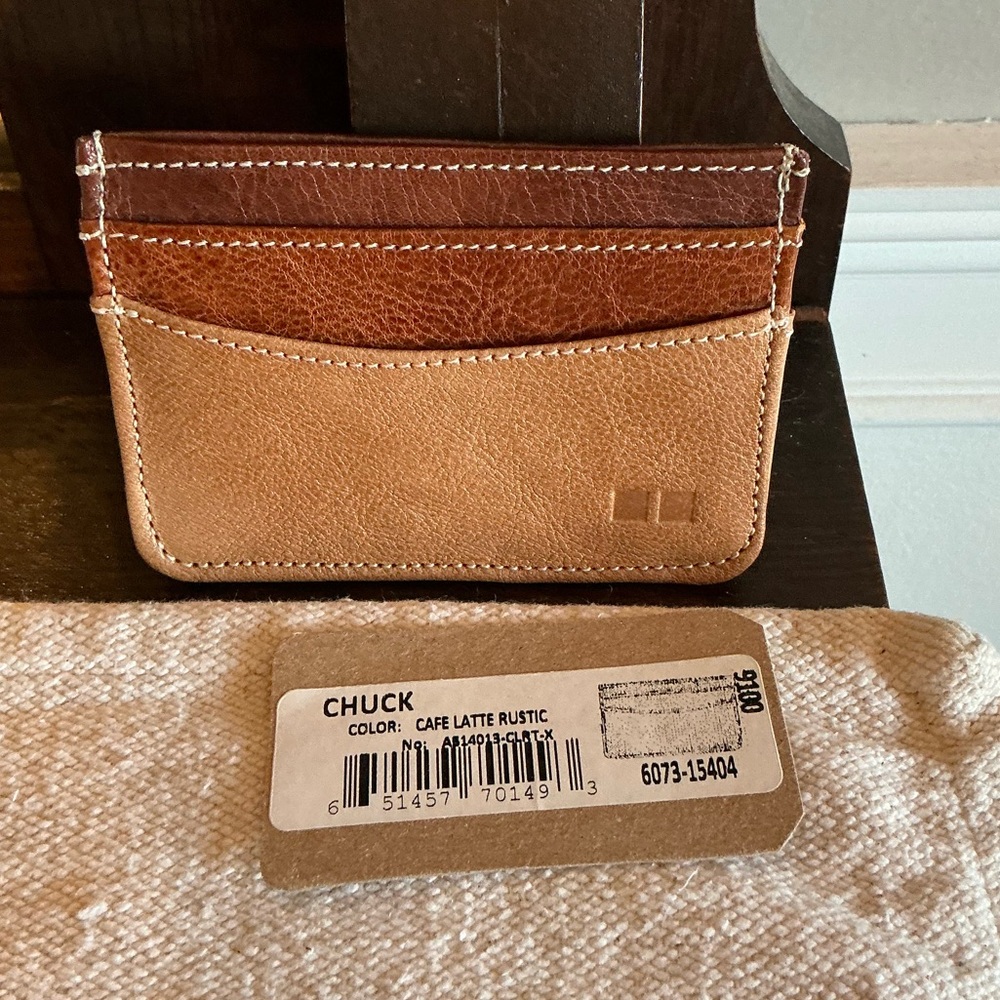 NWT Bed Stu Leather Chuck Card Wallet Cafe Latte Retail $65 - Picture 1 of 9